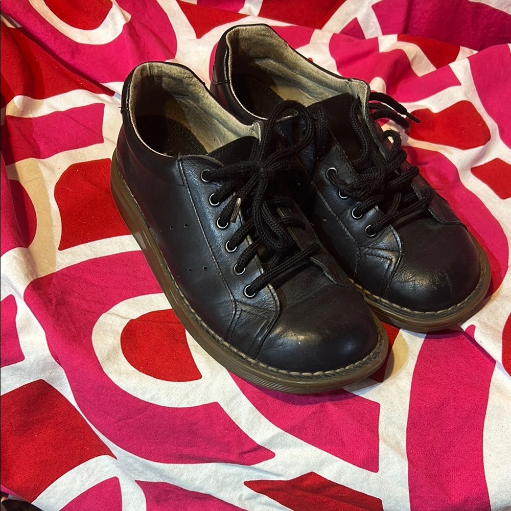Black Leather vintage Dr Martens mens 7 womens 8 see description